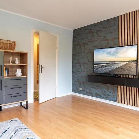 Suedstern Eg, Schwalbenweg *