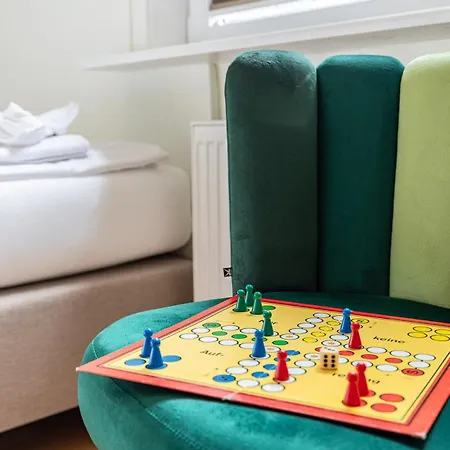 Suedstern Eg, Schwalbenweg